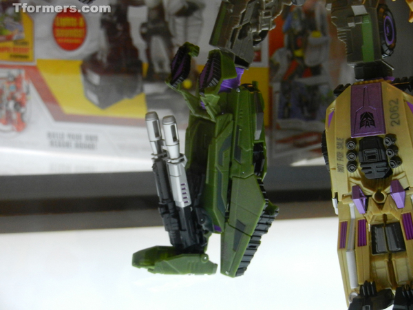 San Diego Comic Con 2012 Exclusive Bruticus G1 Colors  (16 of 134)